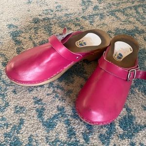 Authentic Swedish clogs. 41 pink